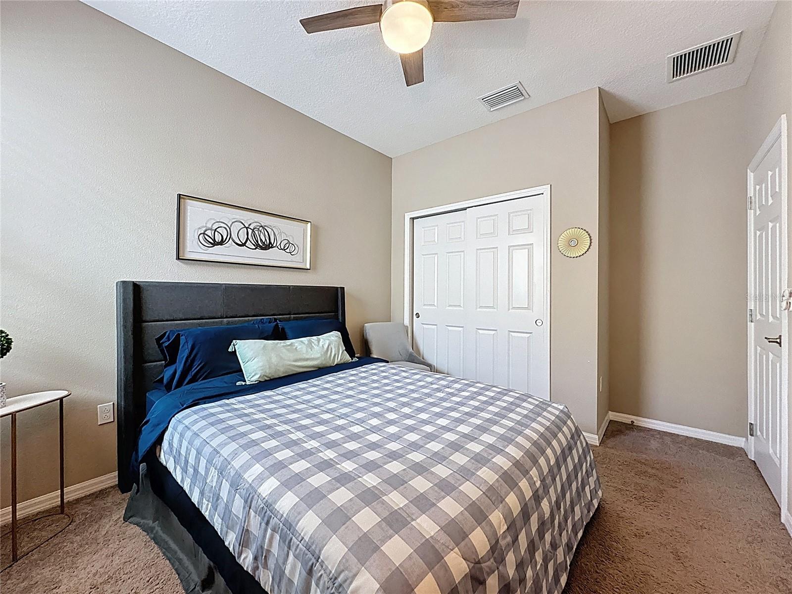 Image 37 of 89 For 201 Silver Maple Road