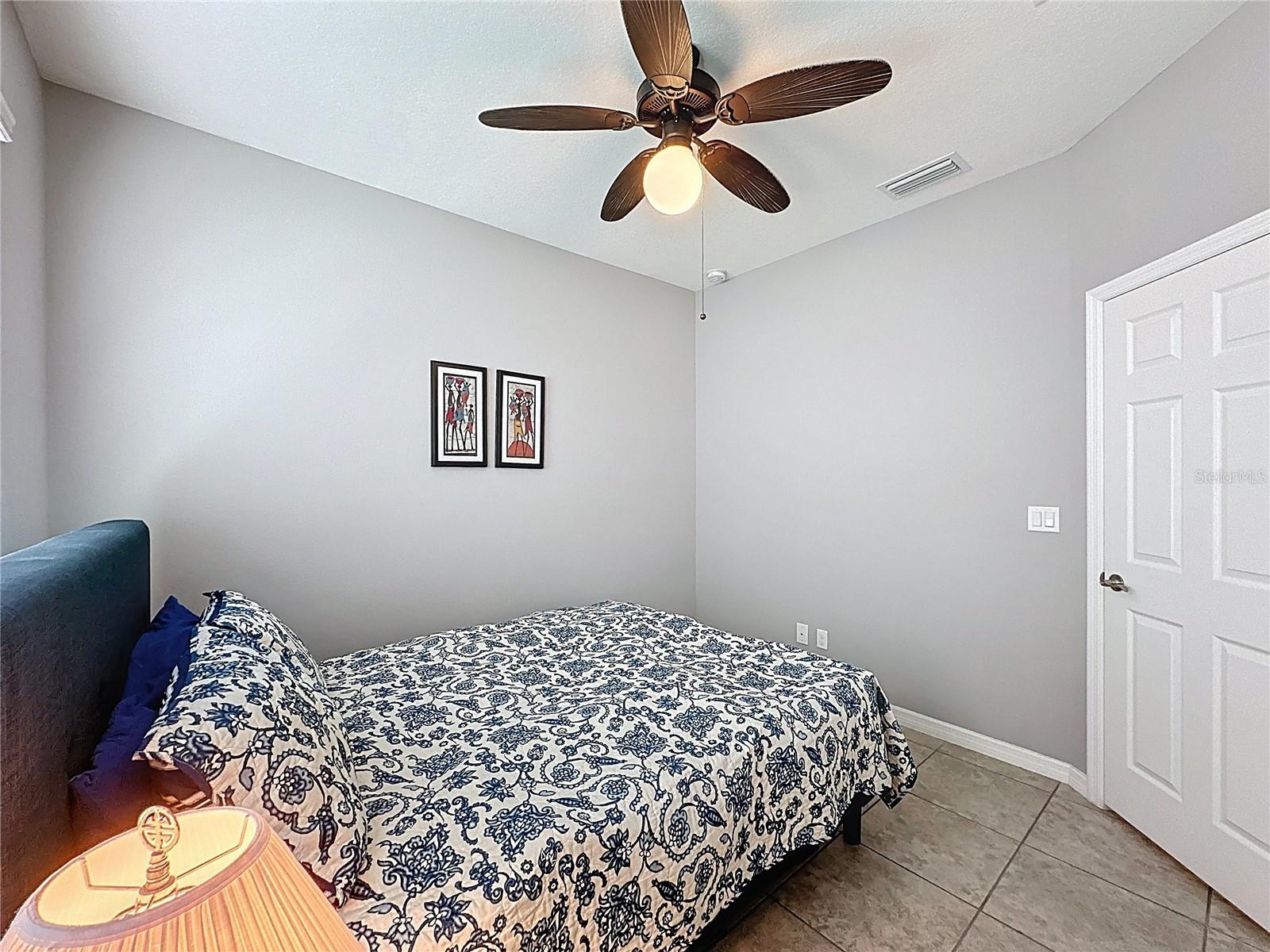 Image 24 of 81 For 277 Silver Maple Road