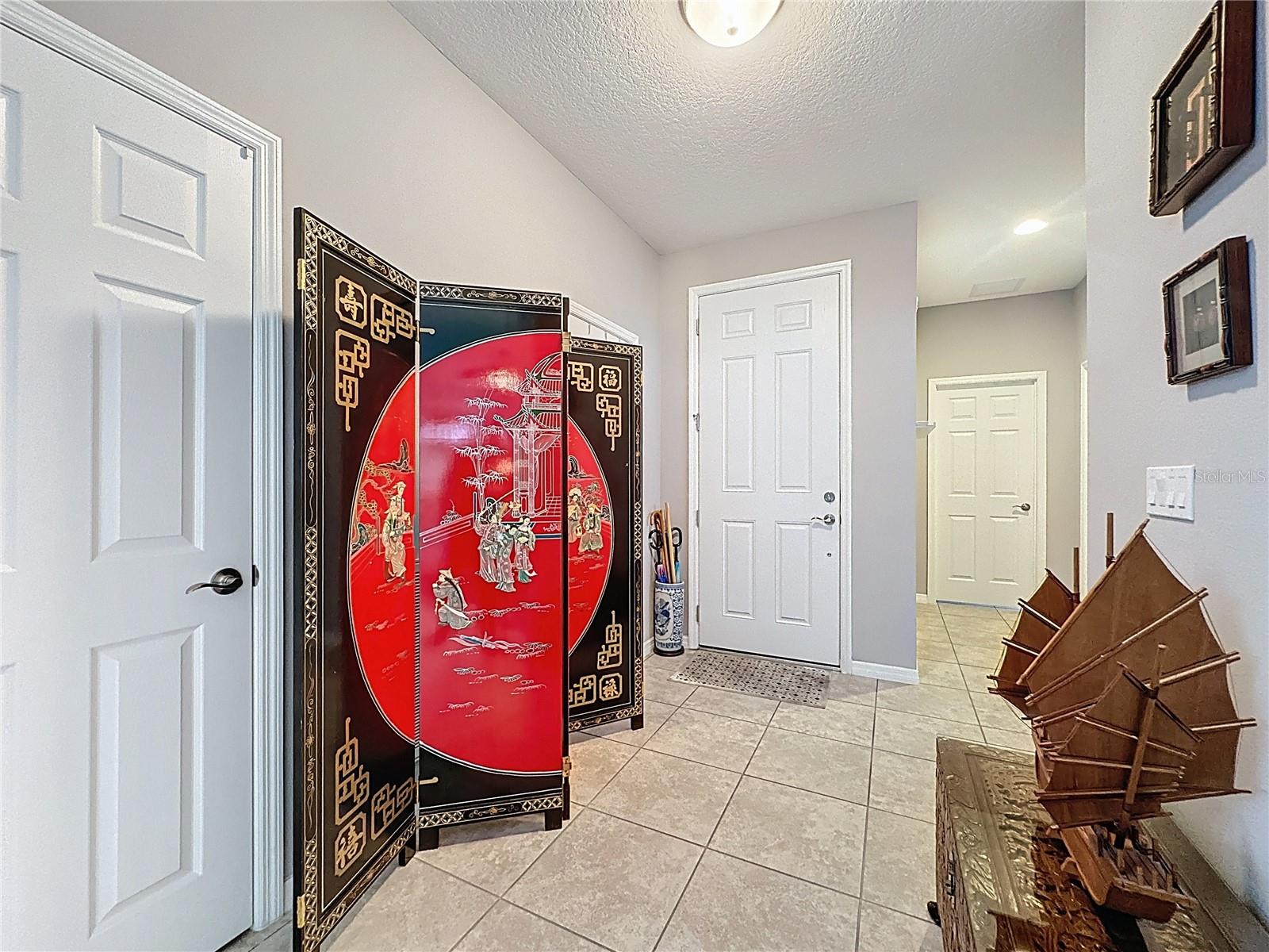 Image 27 of 81 For 277 Silver Maple Road