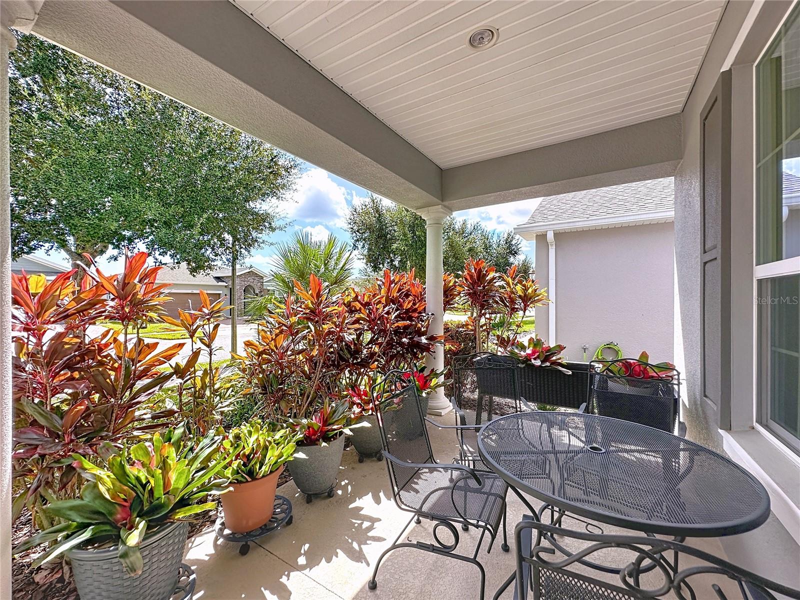 Image 4 of 81 For 277 Silver Maple Road