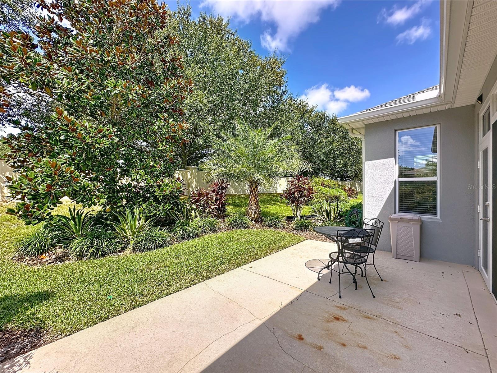 Image 50 of 81 For 277 Silver Maple Road