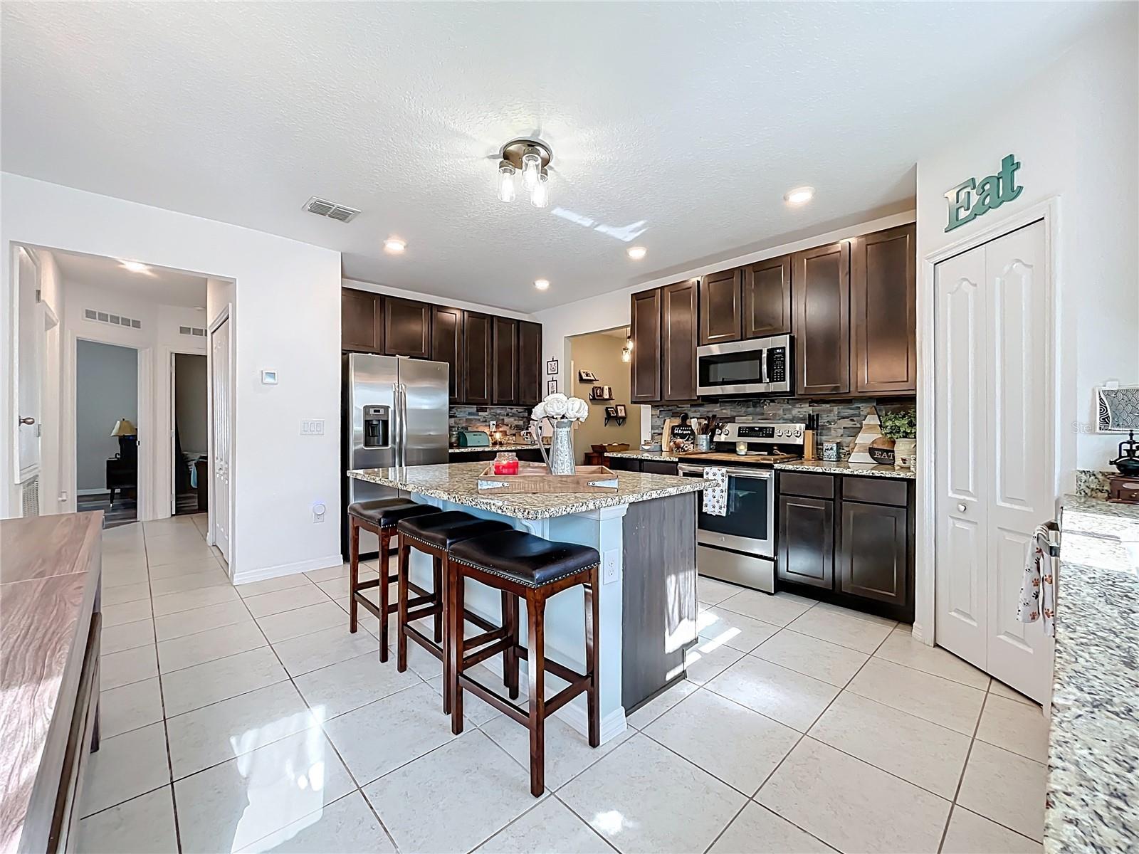 Image 10 of 38 For 15290 Aquarius Way