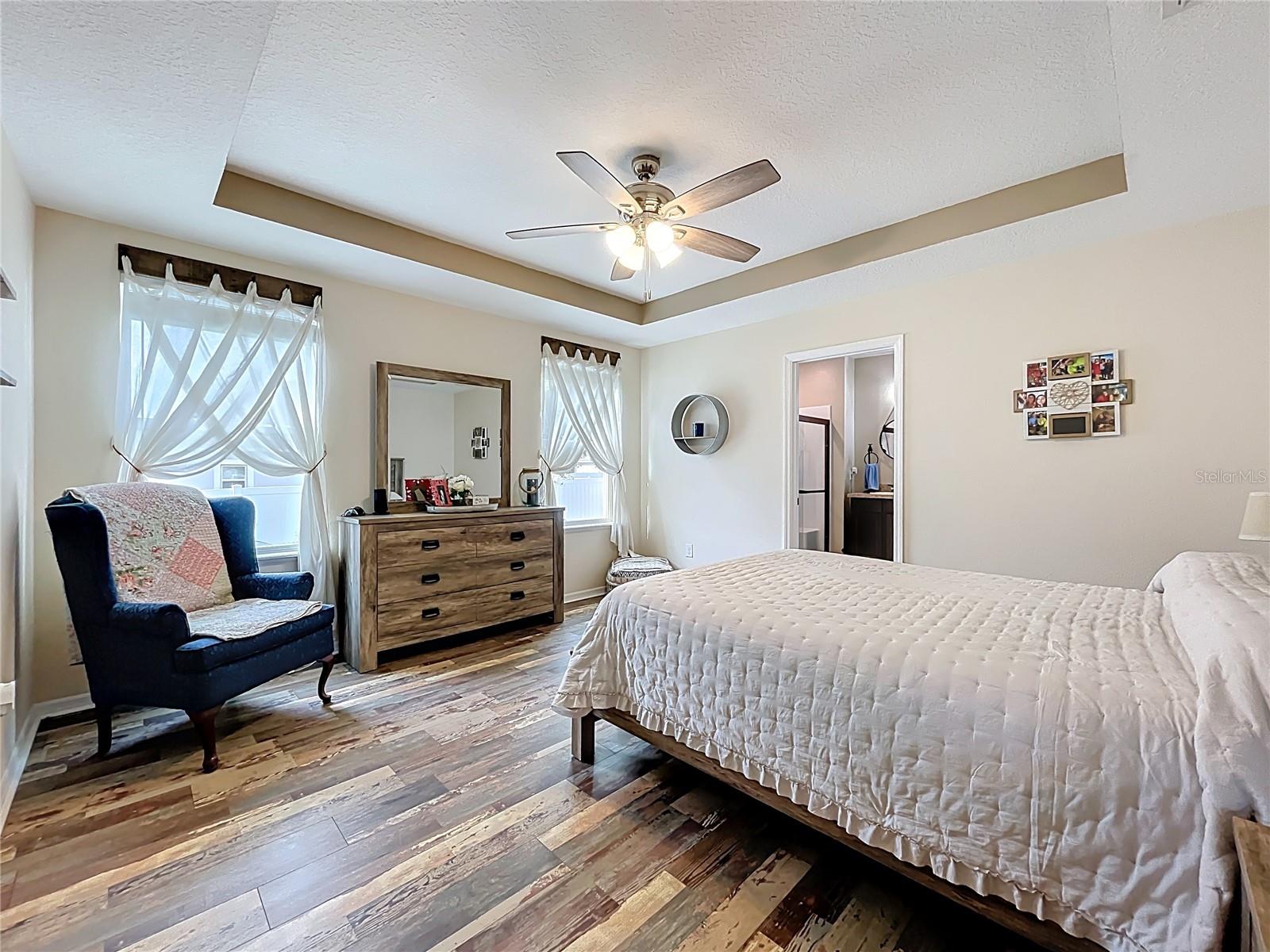 Image 17 of 38 For 15290 Aquarius Way