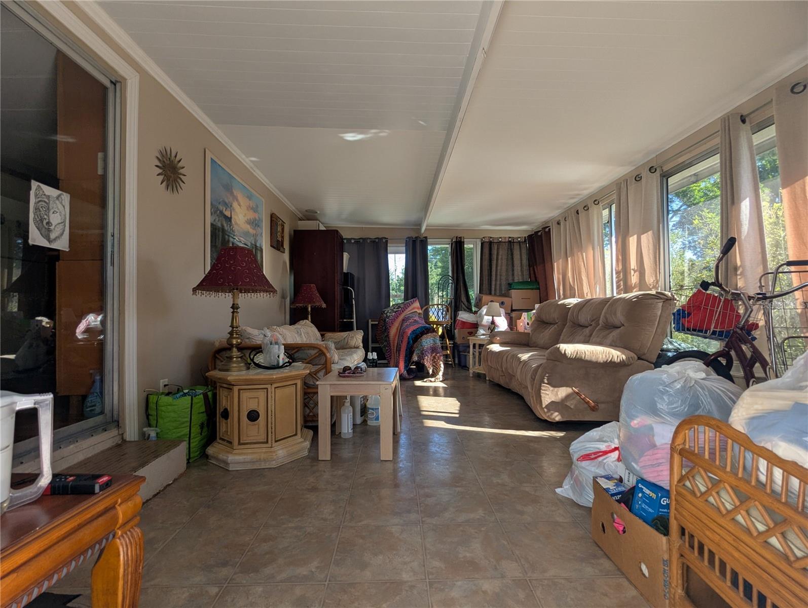Image 15 of 46 For 11929 Linda Avenue