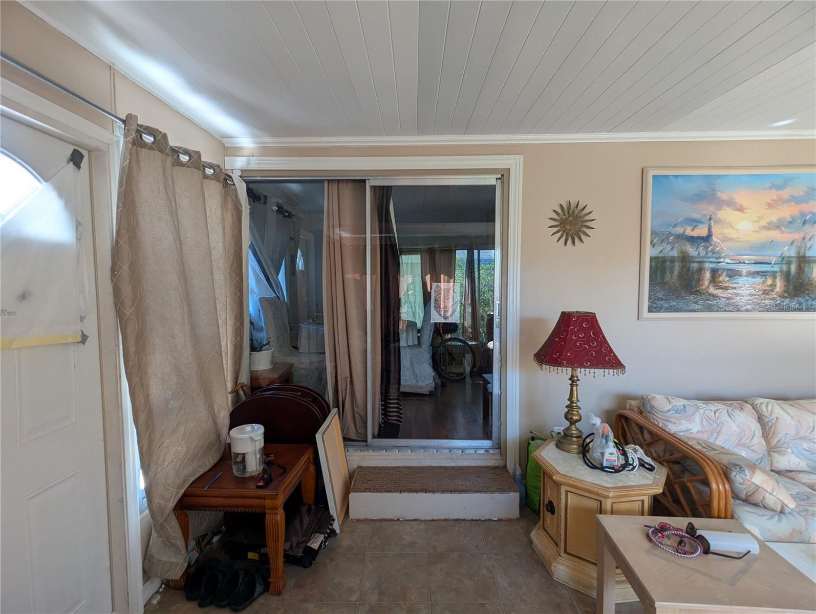 Image 19 of 46 For 11929 Linda Avenue