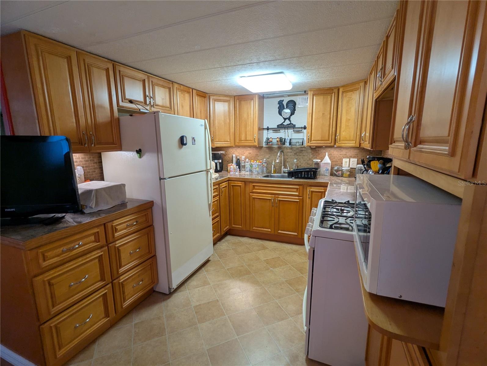 Image 3 of 46 For 11929 Linda Avenue