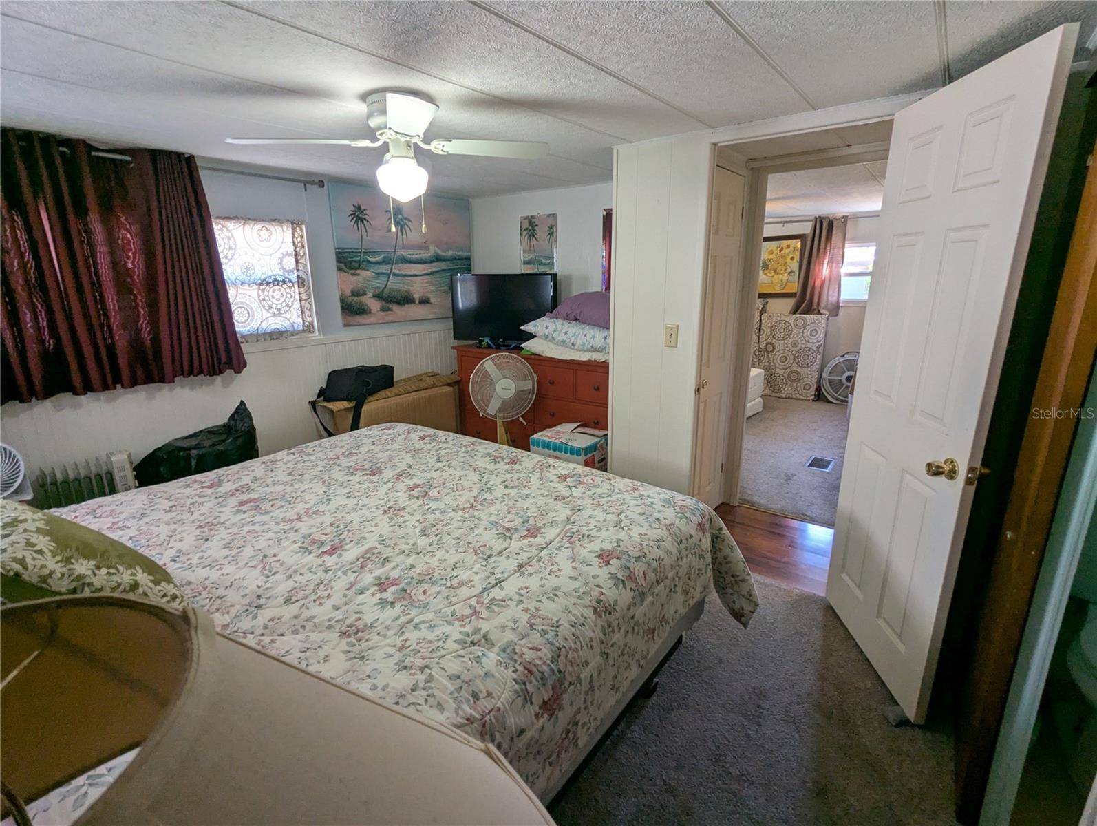 Image 34 of 46 For 11929 Linda Avenue