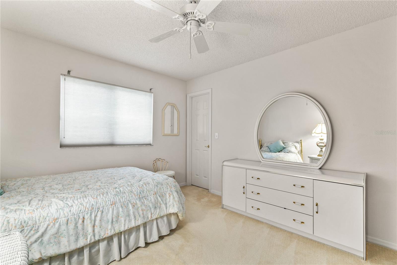 Image 19 of 41 For 4119 Capland Avenue