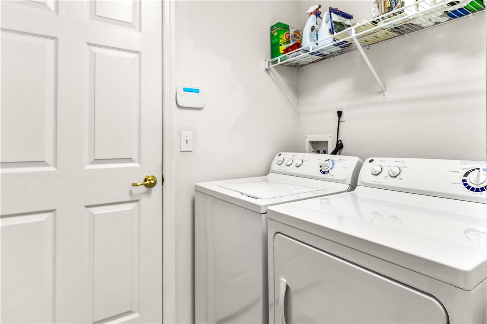 Image 23 of 41 For 4119 Capland Avenue