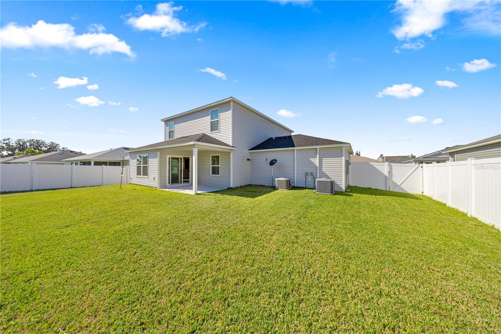 Image 17 of 18 For 2542 Padgett Place