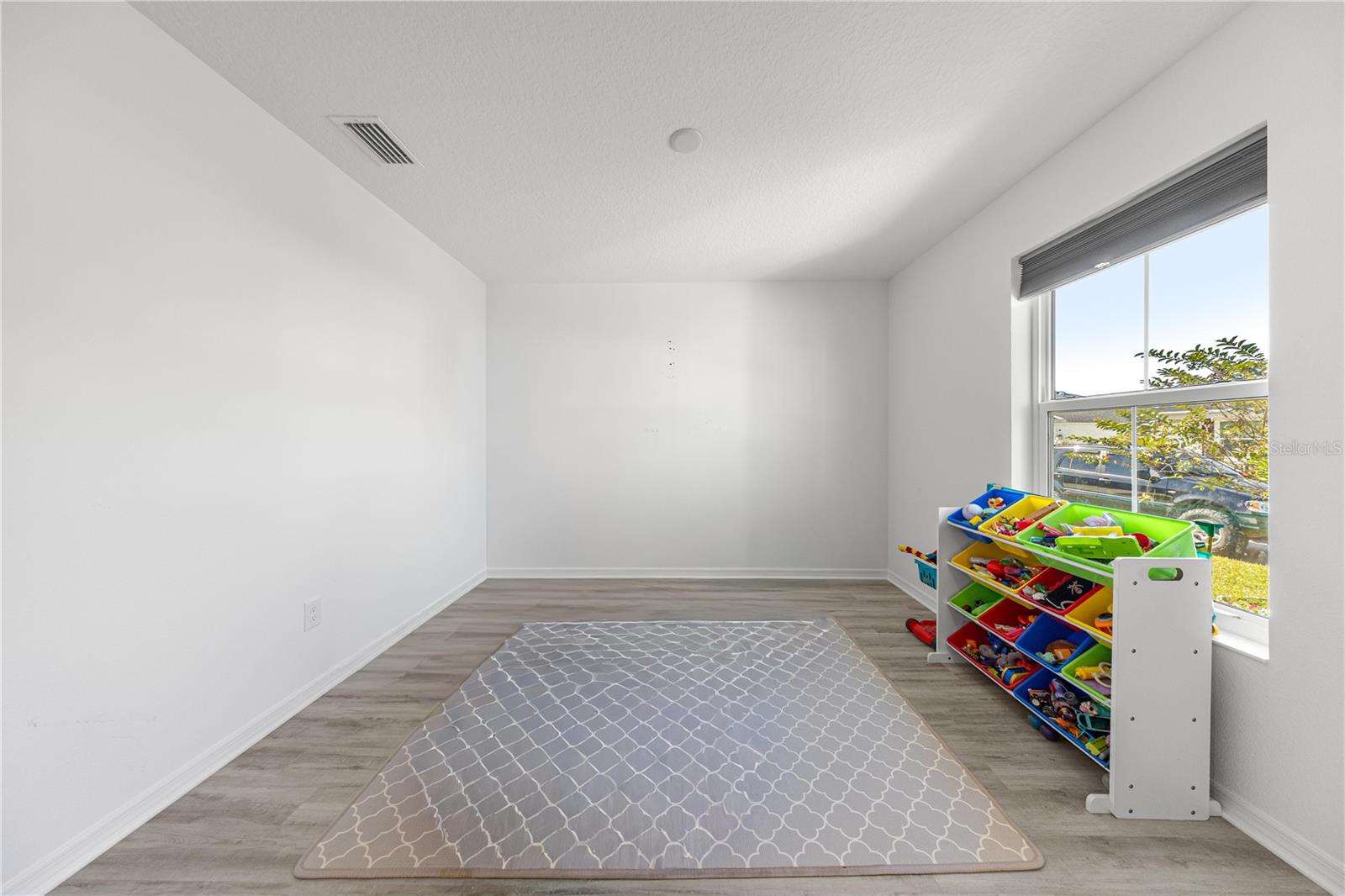 Image 3 of 18 For 2542 Padgett Place