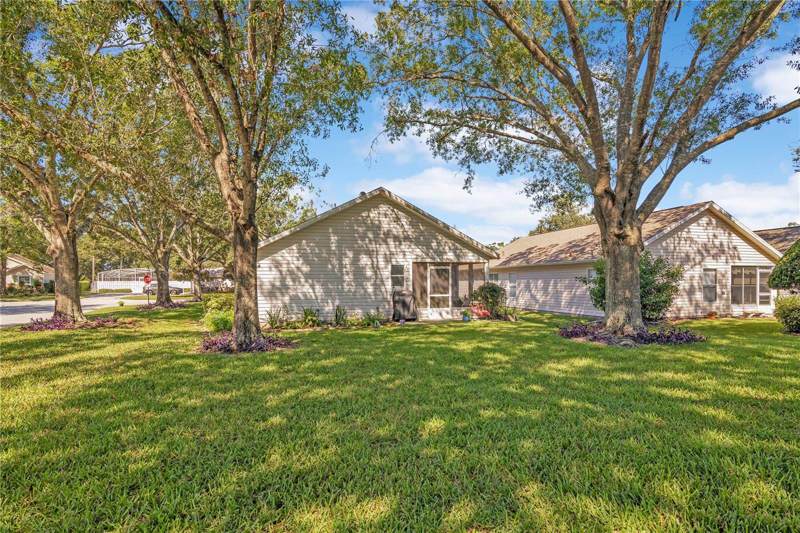 Image 22 of 39 For 25036 Cranes Roost Circle