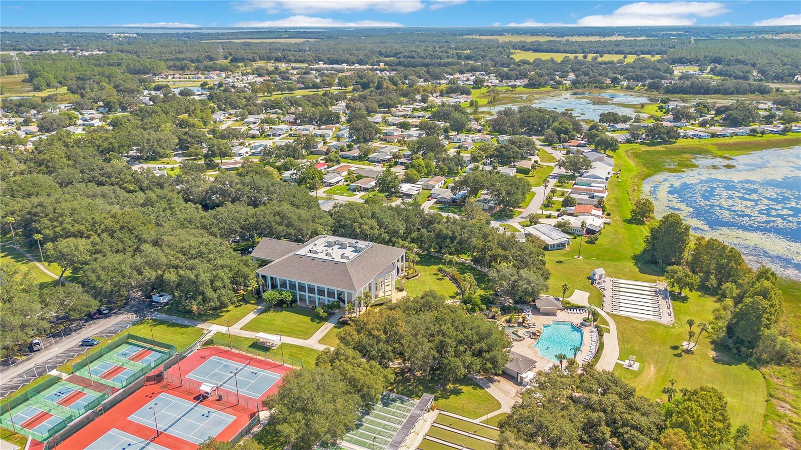 Image 35 of 39 For 25036 Cranes Roost Circle