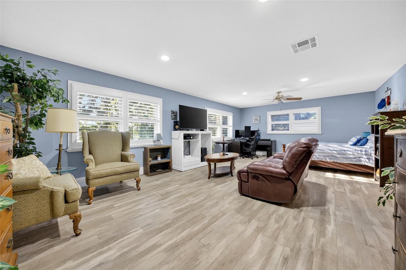 Image 21 of 42 For 1401 9th Street