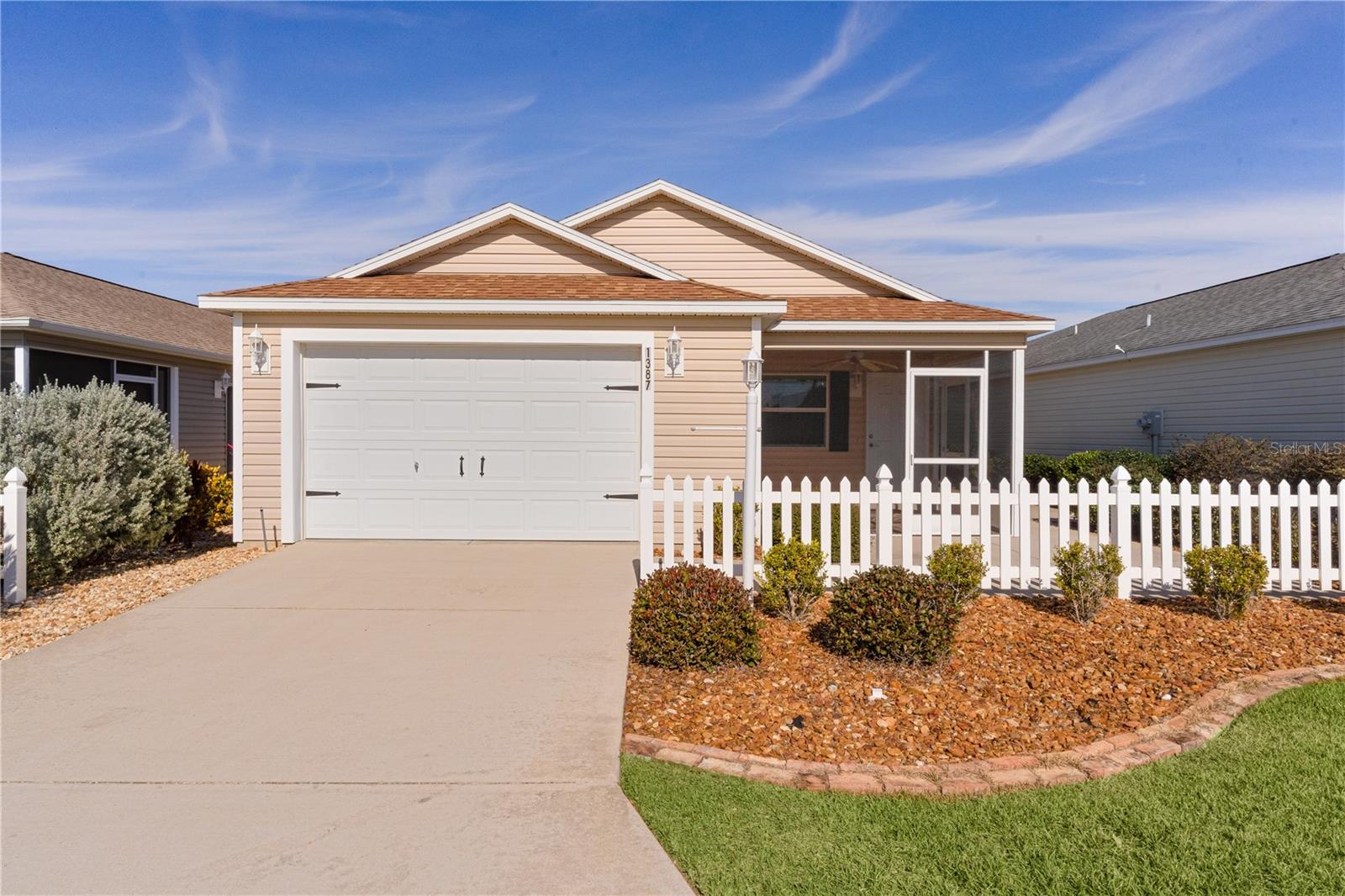 Image 4 of 46 For 1387 Zest Avenue