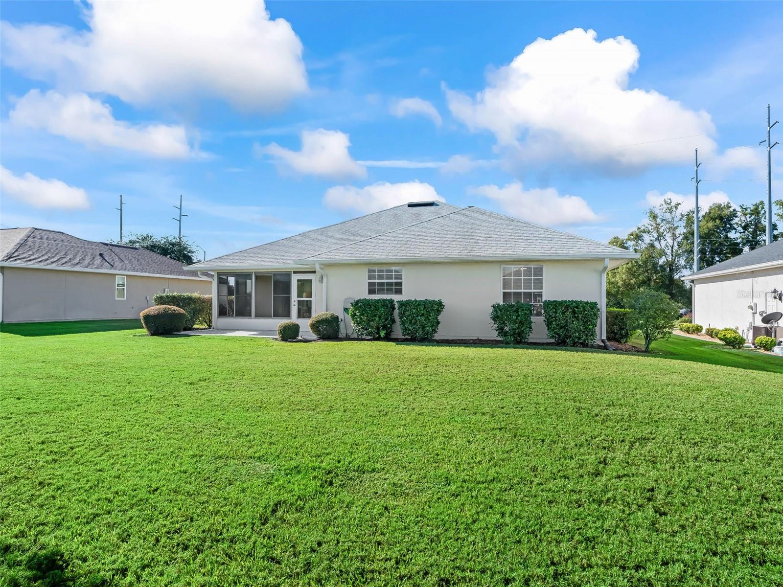 Image 8 of 39 For 17974 123rd Terrace