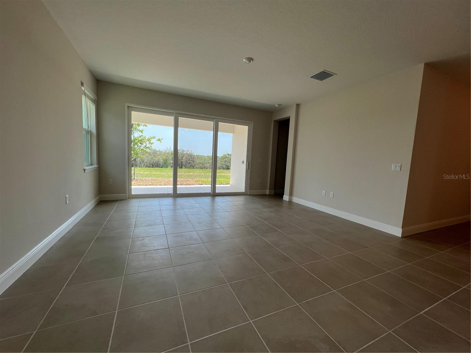 Image 10 of 23 For 2348 Juniper Berry Drive