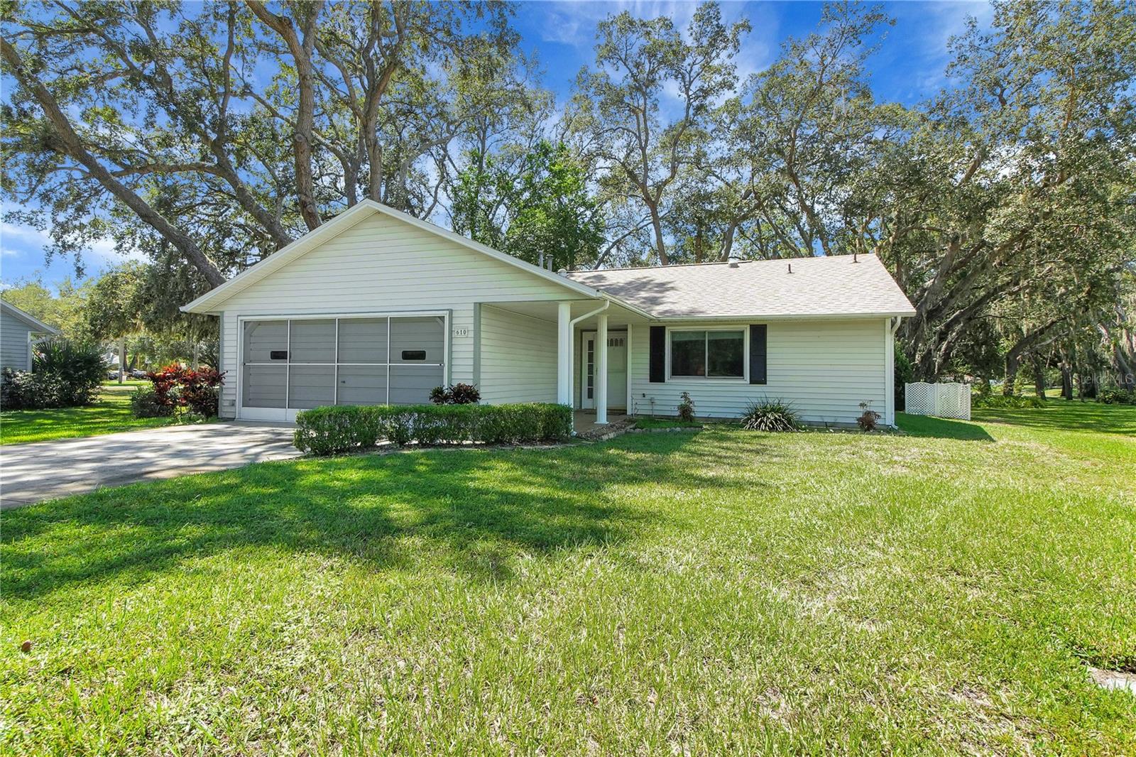 Image 3 of 63 For 610 Fannich Court