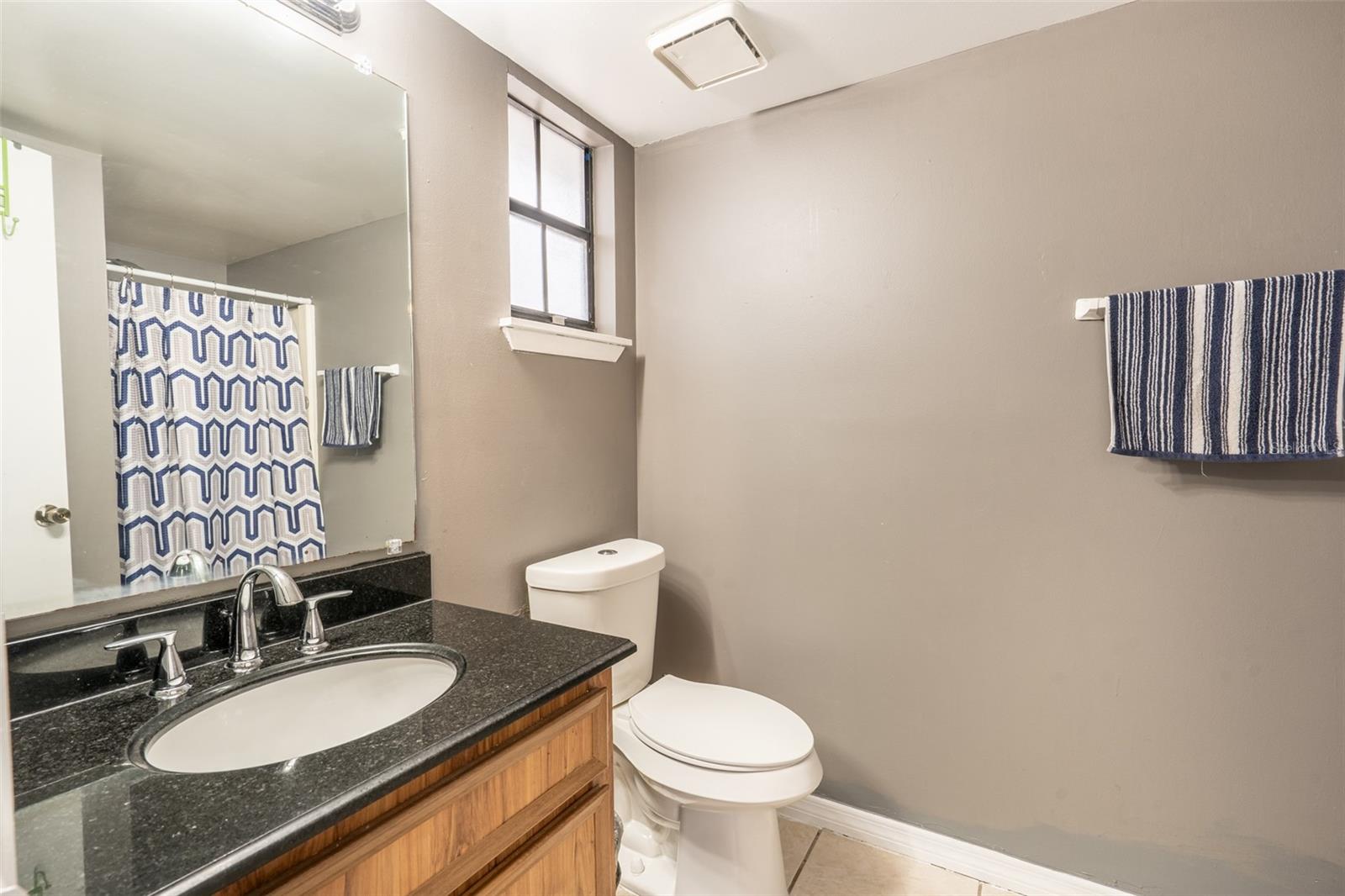 Image 19 of 24 For 4611 Lighthouse Circle 114