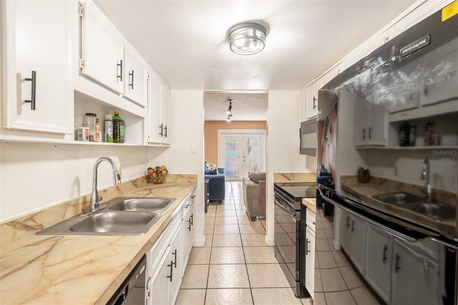 Image 7 of 24 For 4611 Lighthouse Circle 114