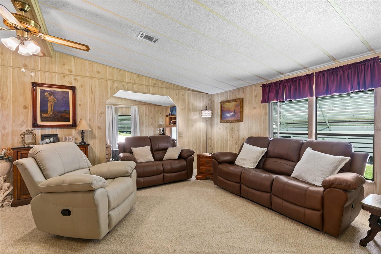 Image 12 of 48 For 1435 Mohawk Circle