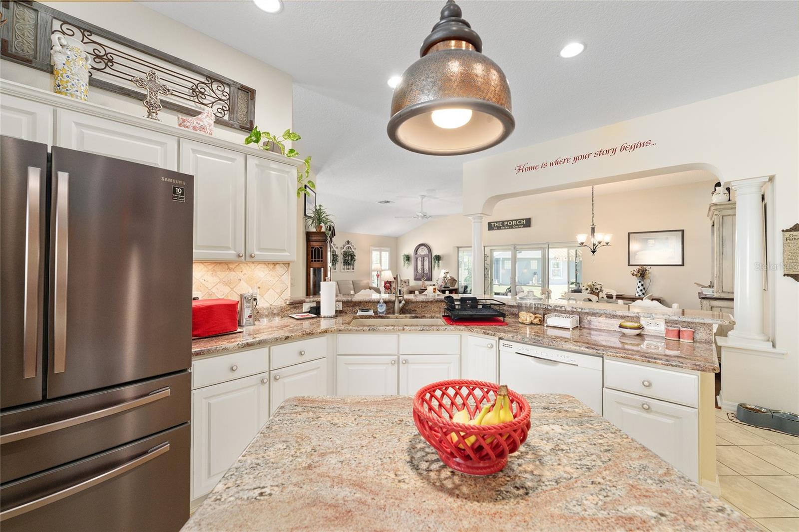 Image 18 of 59 For 2739 Midland Terrace