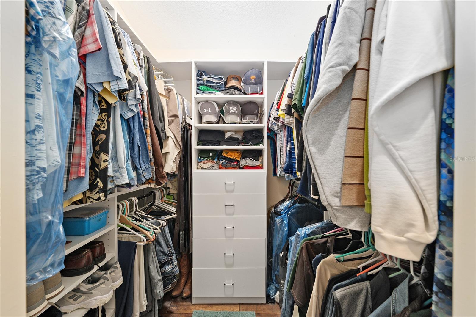 Image 26 of 59 For 2739 Midland Terrace