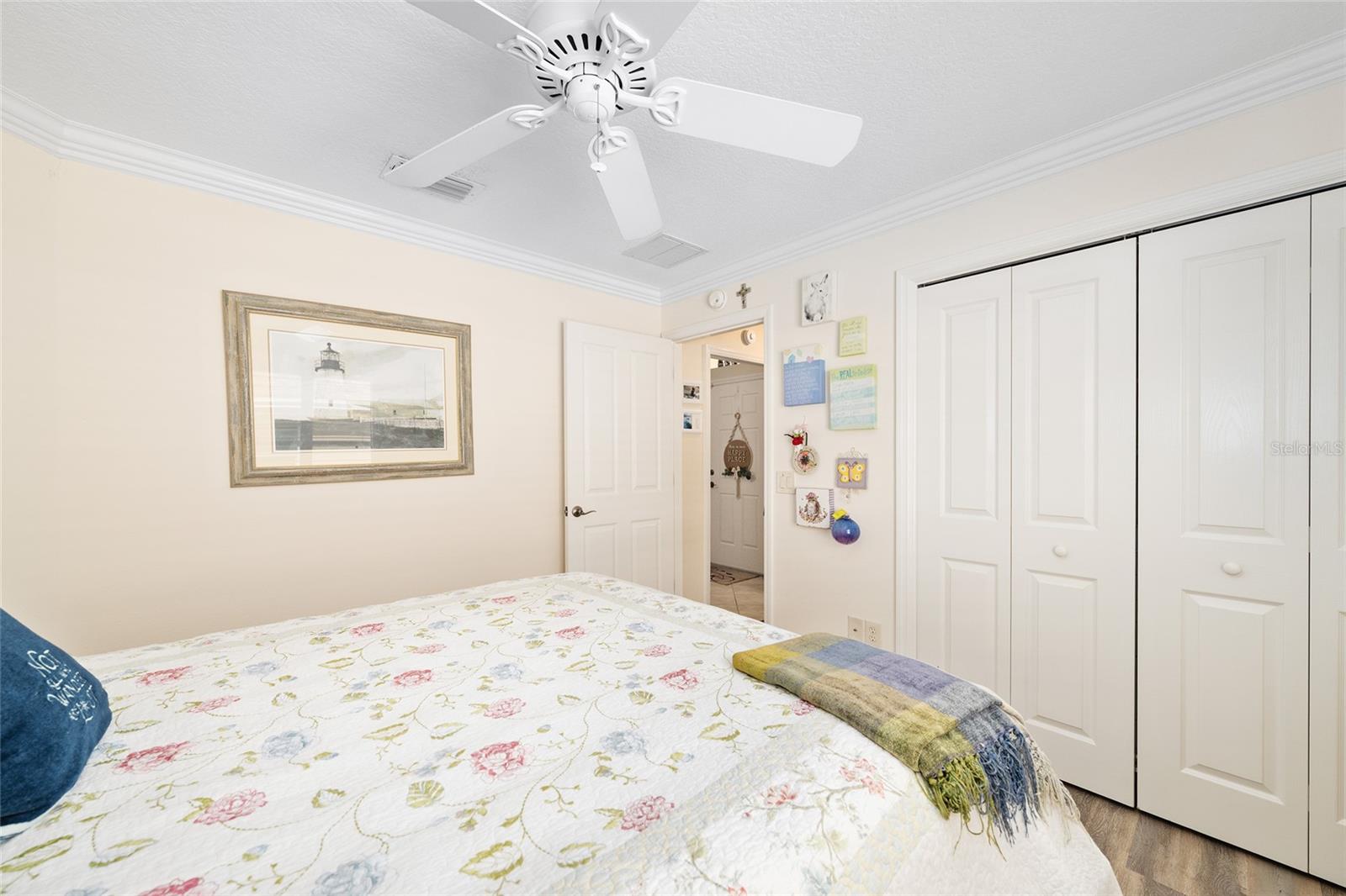 Image 29 of 59 For 2739 Midland Terrace