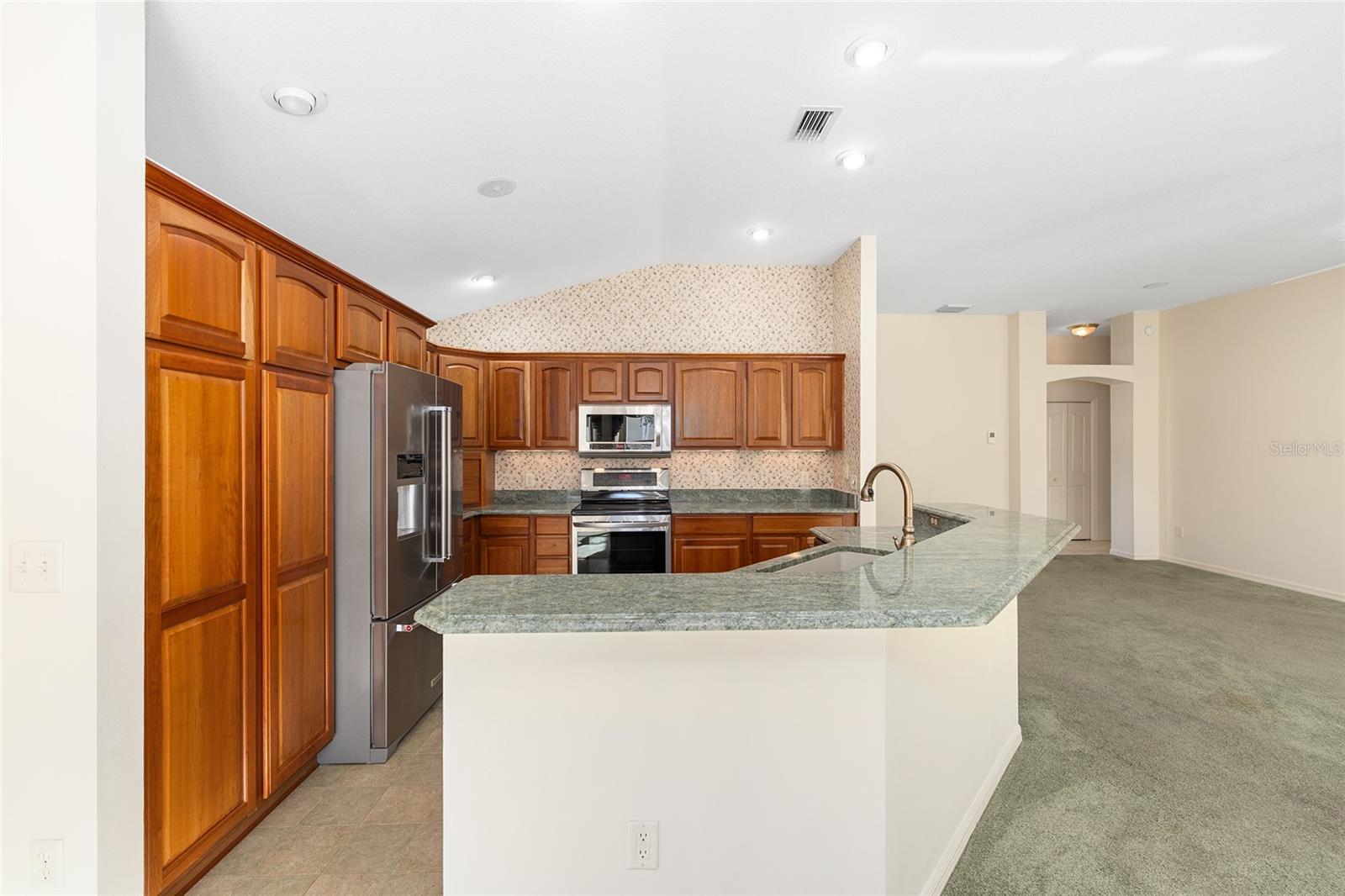 Image 11 of 75 For 17487 84th Foxgrove Avenue