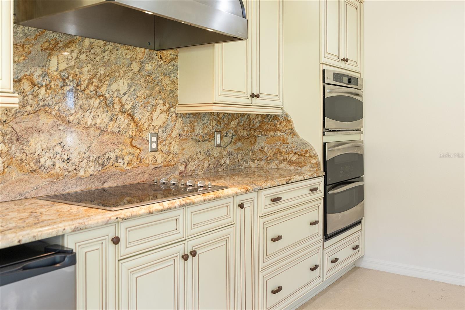 Image 38 of 75 For 17487 84th Foxgrove Avenue