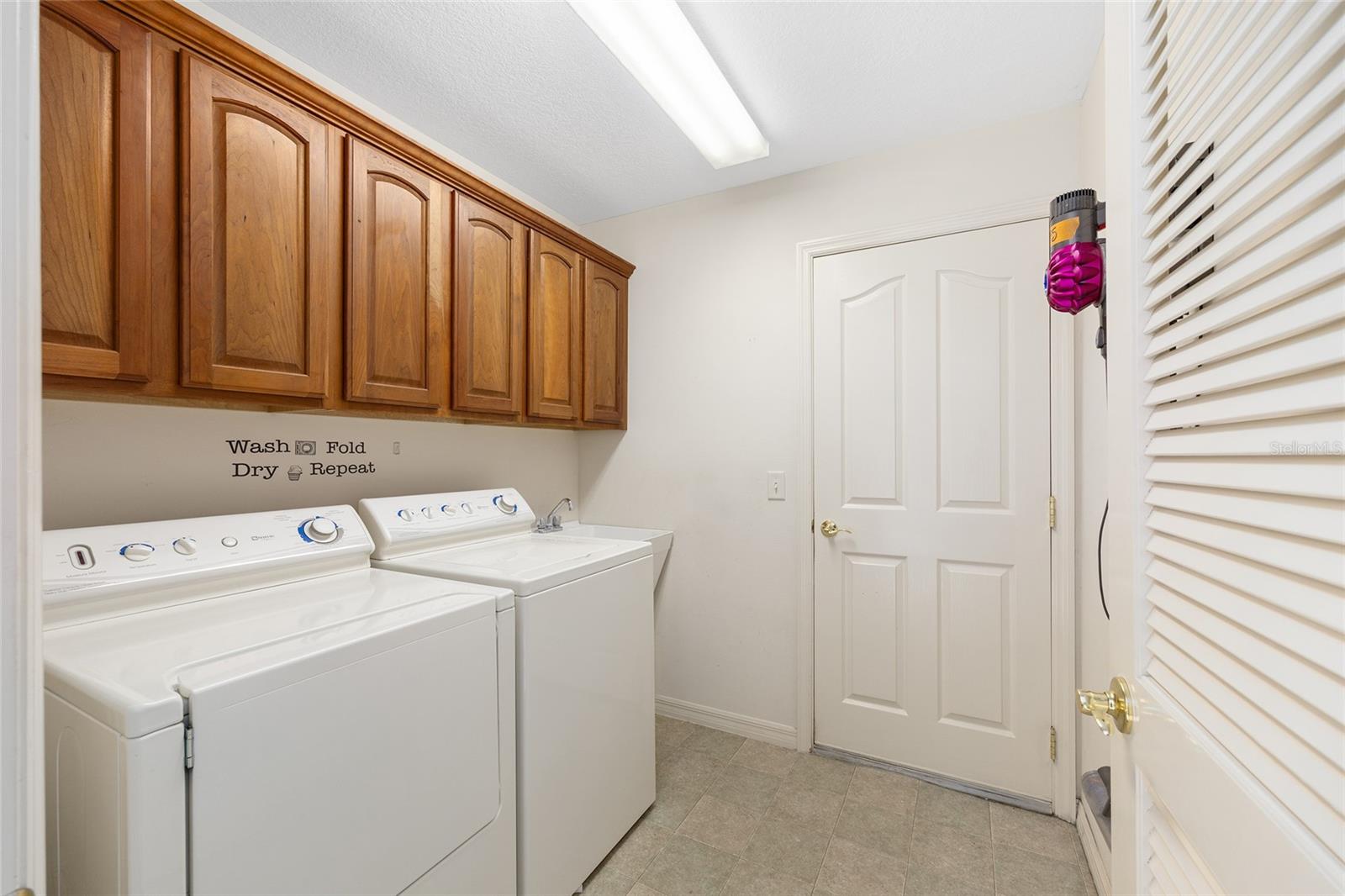 Image 39 of 75 For 17487 84th Foxgrove Avenue