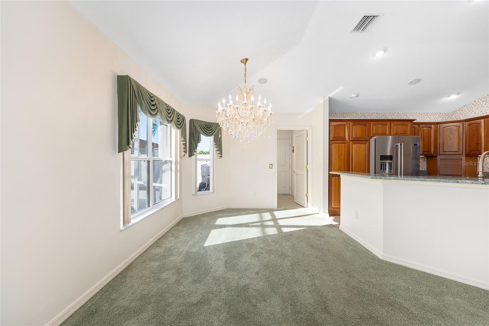 Image 8 of 75 For 17487 84th Foxgrove Avenue