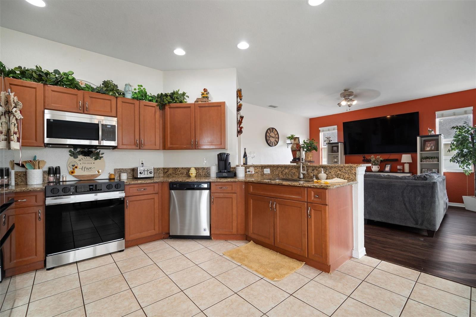 Image 10 of 38 For 11531 Mountain Bay Drive