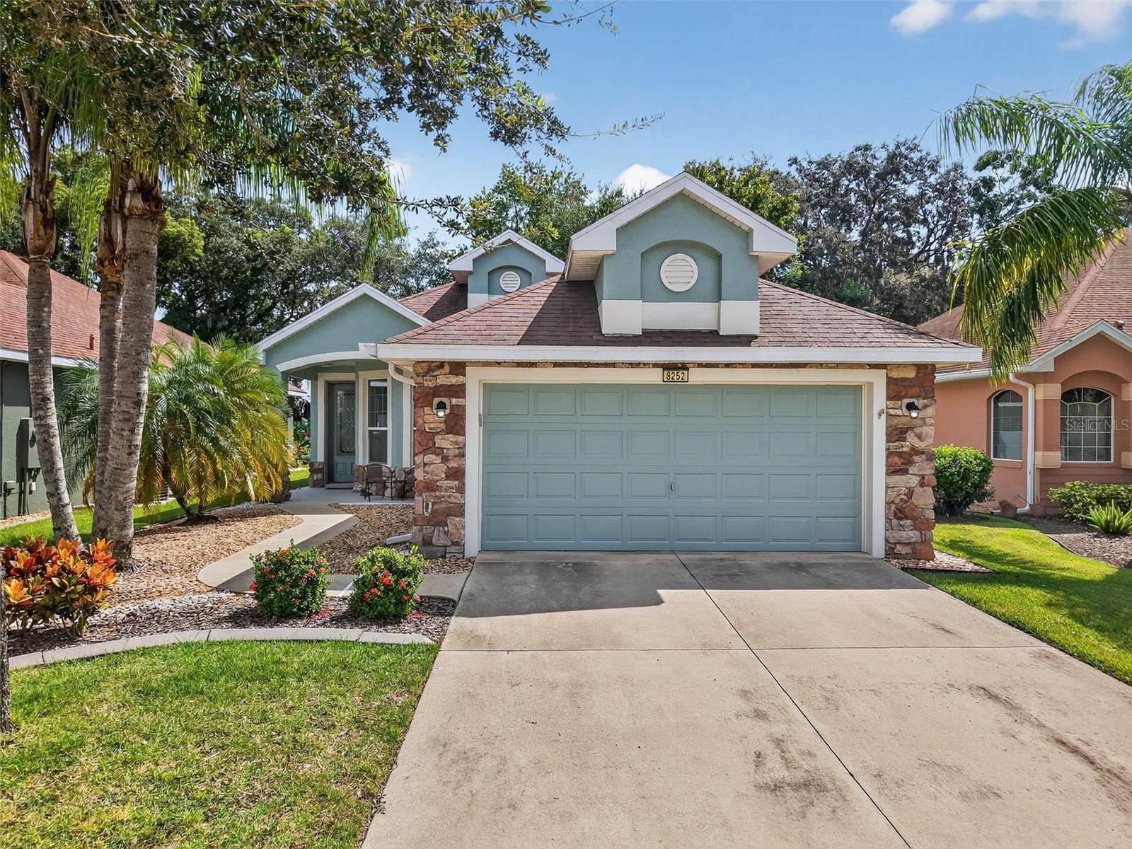 Details for 8252 Bridgeport Bay Circle, MOUNT DORA, FL 32757