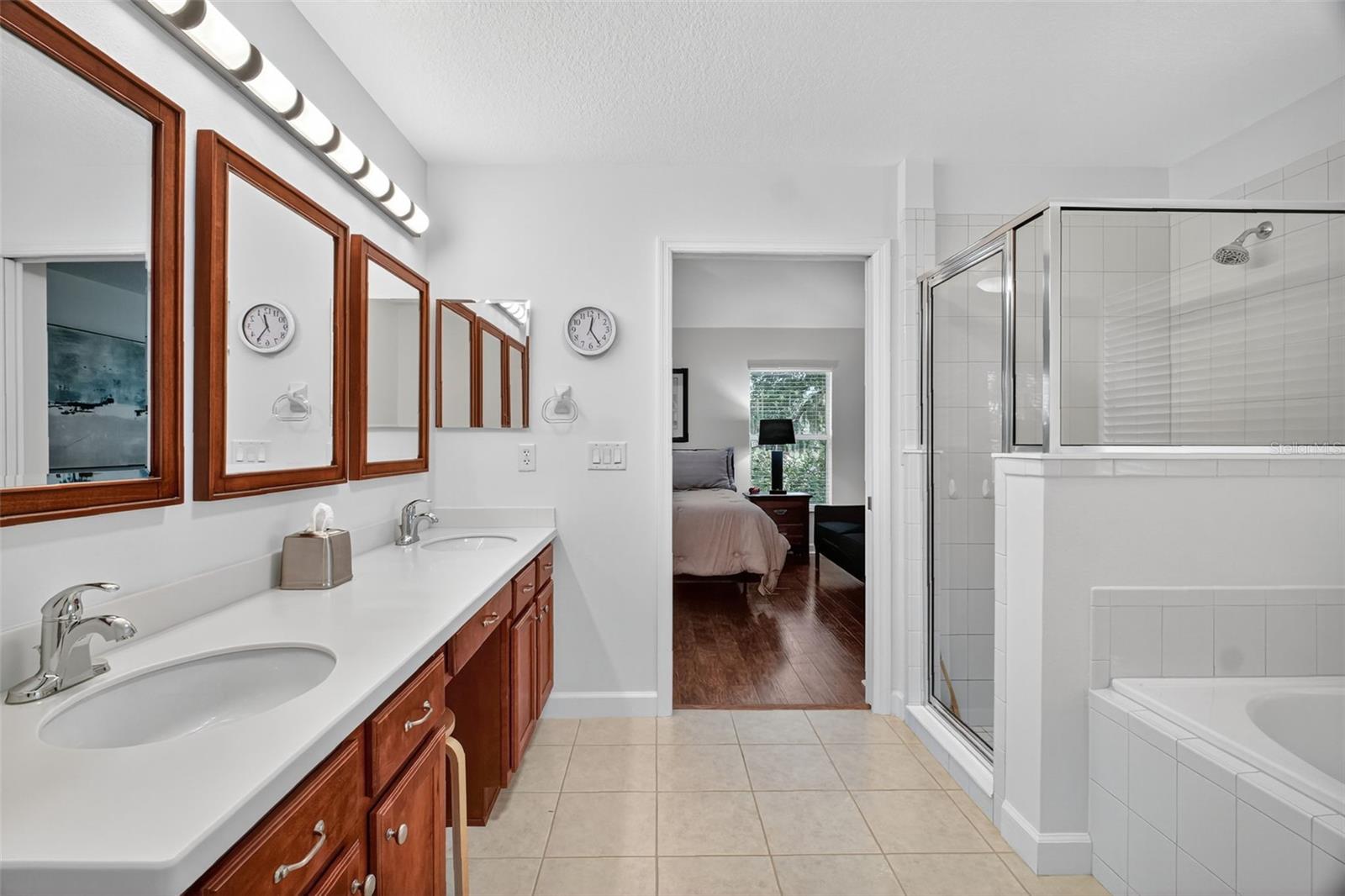 Image 23 of 63 For 8252 Bridgeport Bay Circle