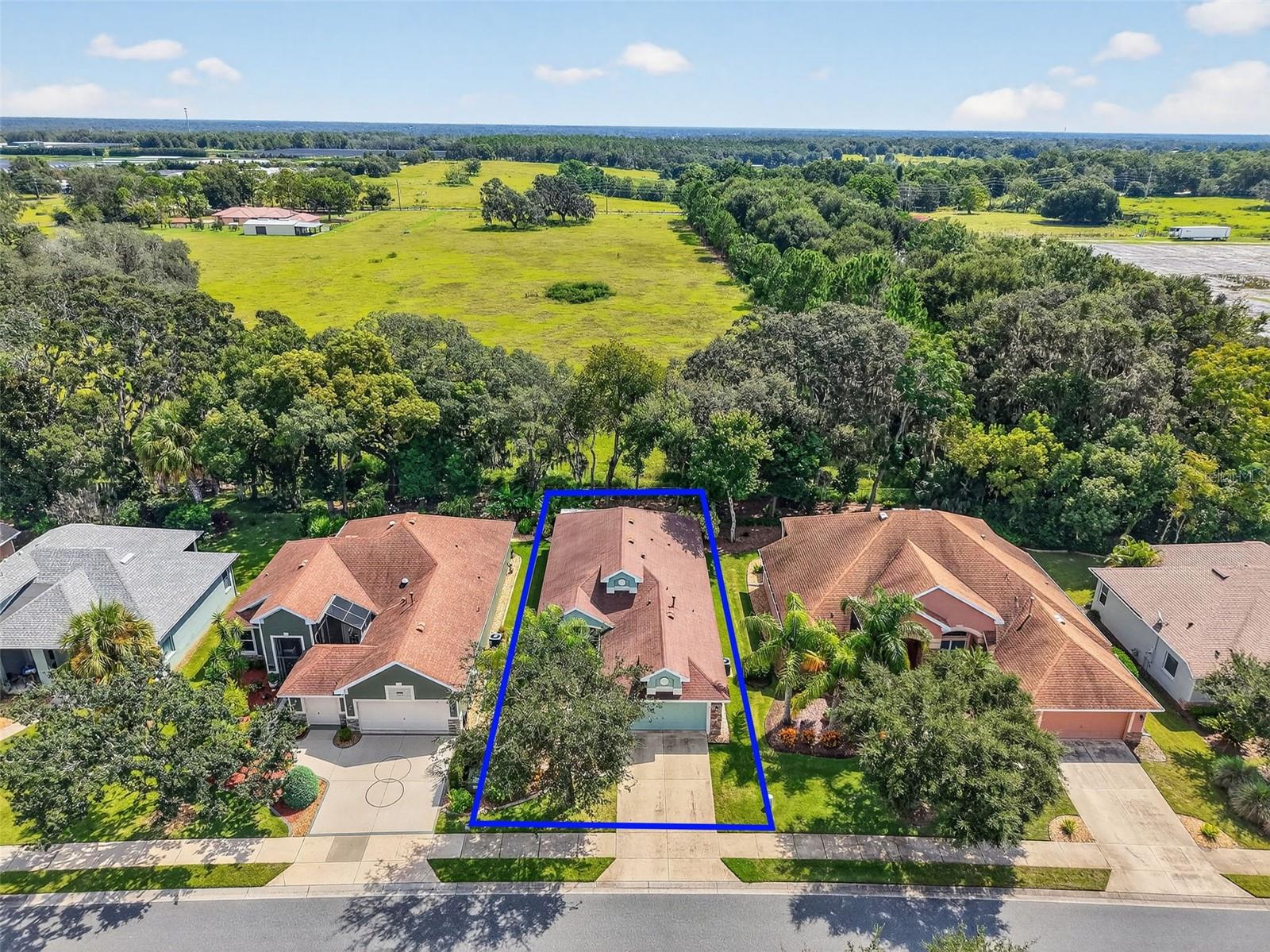 Image 40 of 63 For 8252 Bridgeport Bay Circle