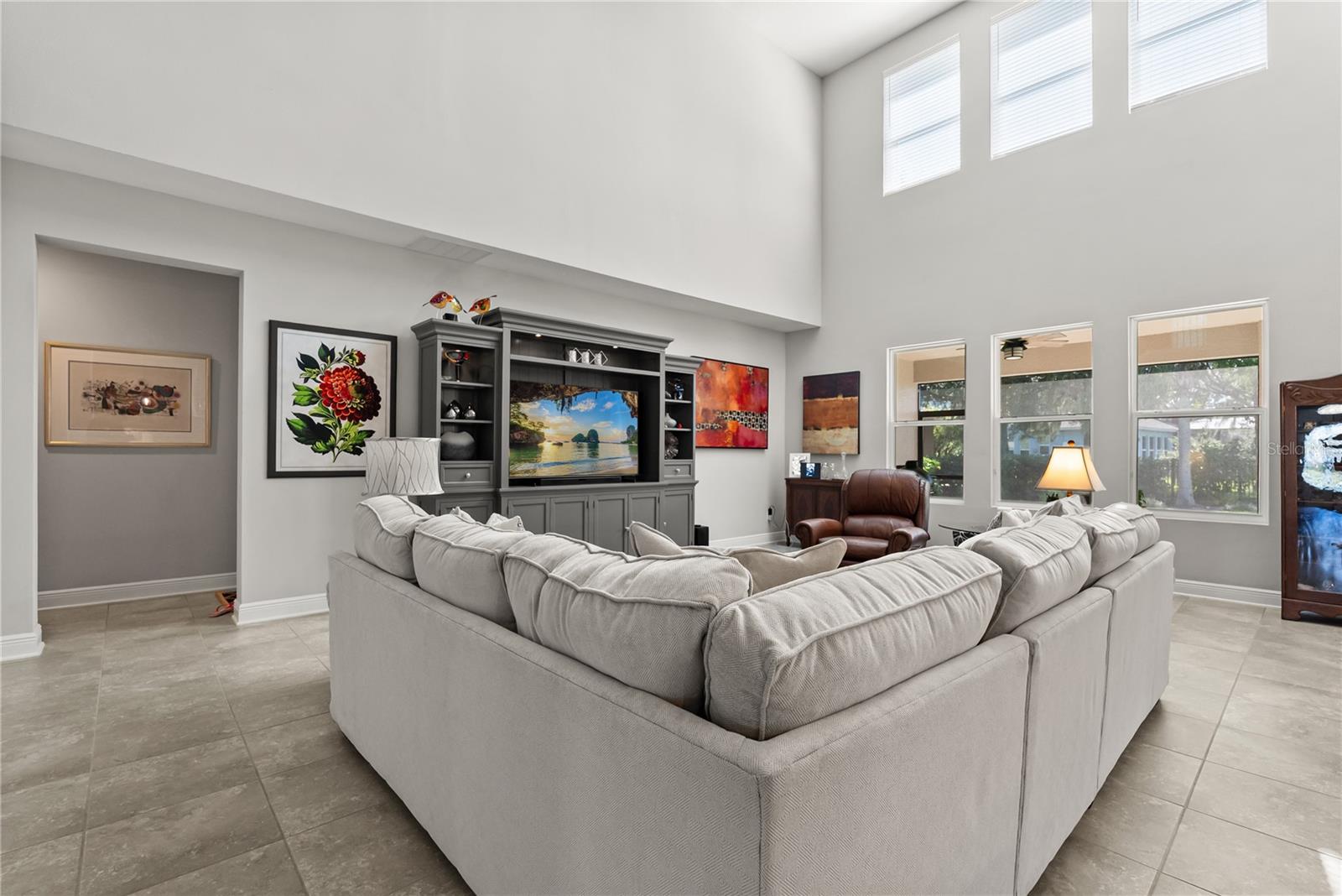 Image 12 of 50 For 105 Peace River Court