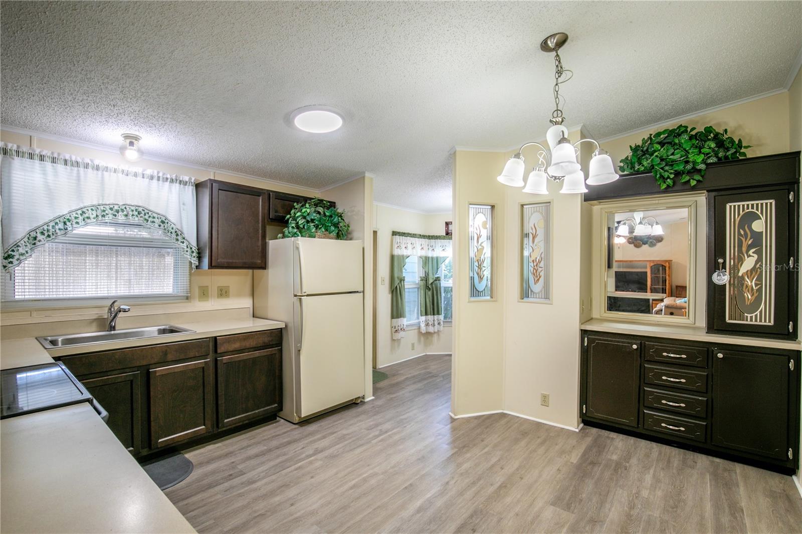 Image 10 of 35 For 4006 Citrus Circle