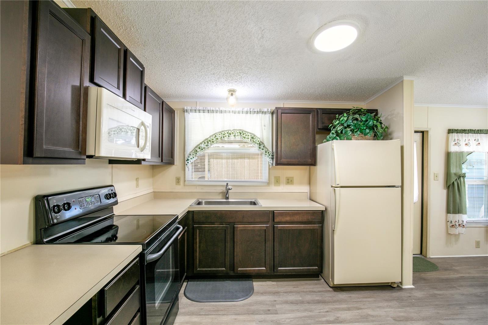 Image 11 of 35 For 4006 Citrus Circle
