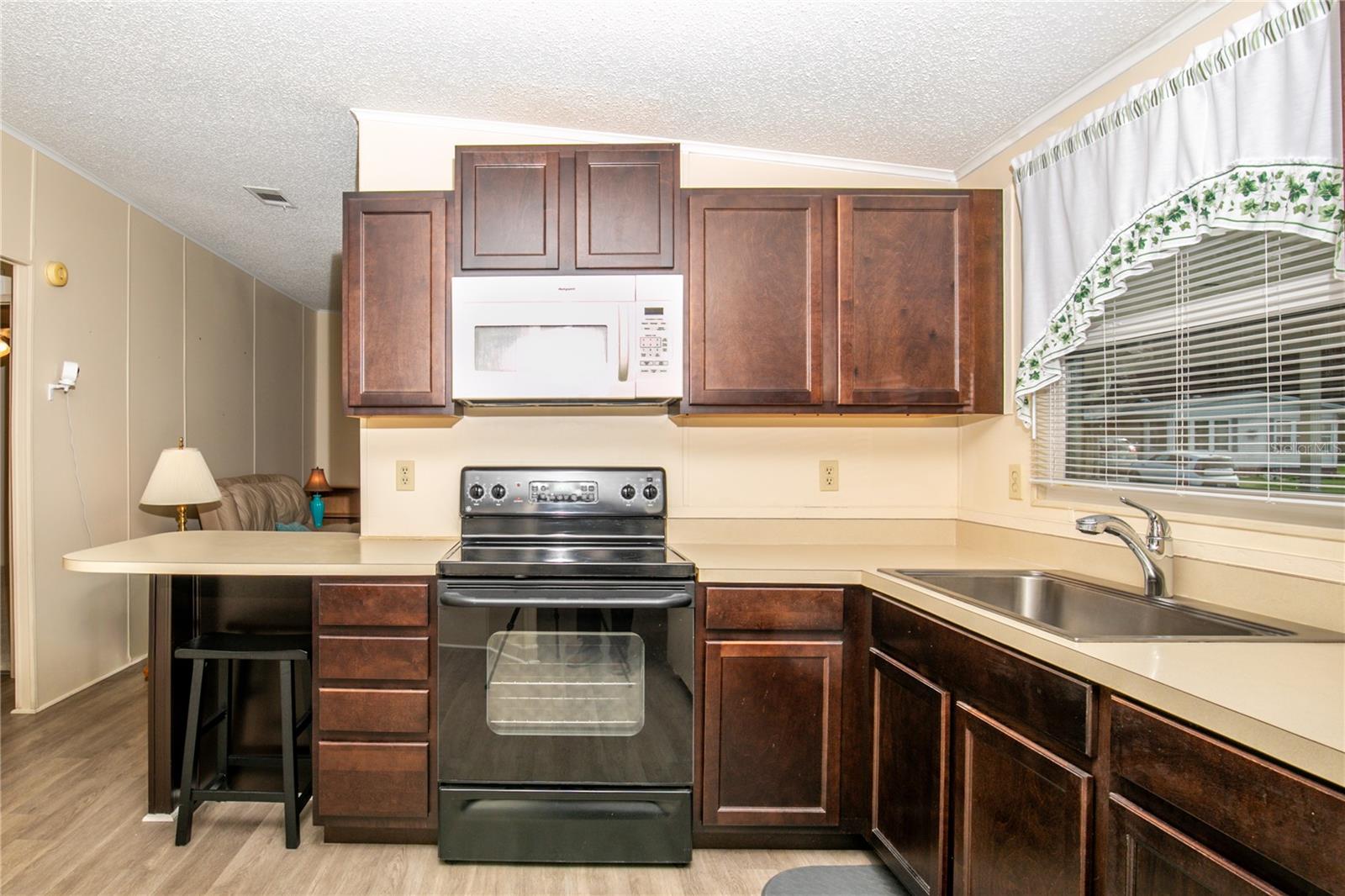 Image 13 of 35 For 4006 Citrus Circle