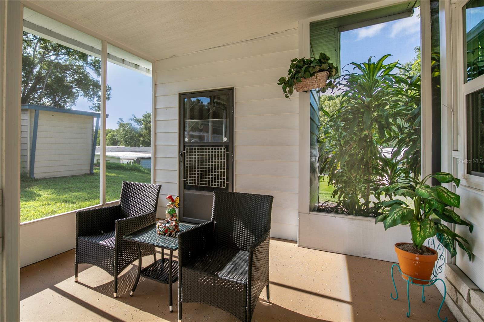Image 5 of 35 For 4006 Citrus Circle