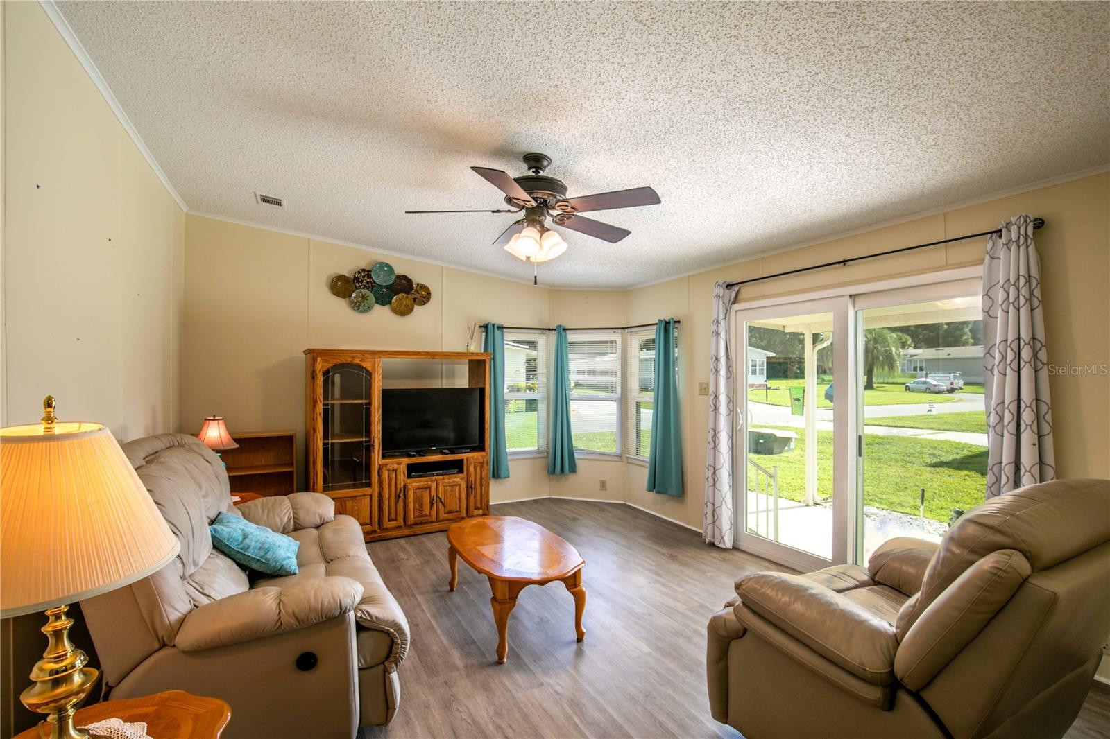 Image 9 of 35 For 4006 Citrus Circle
