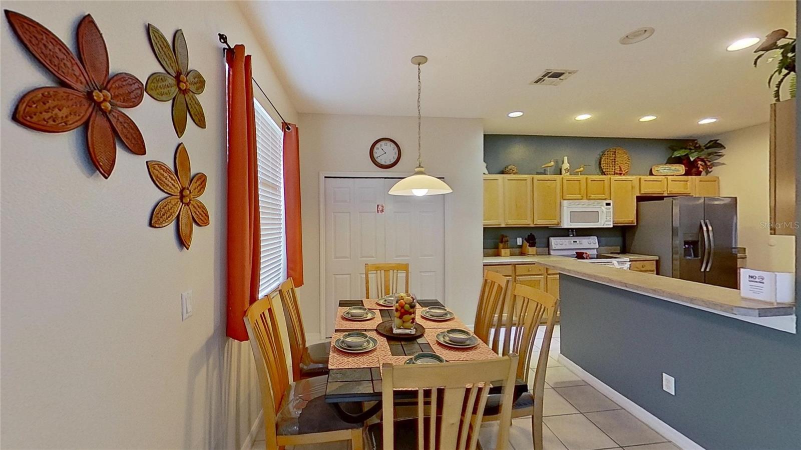 Image 12 of 73 For 136 Henley Circle