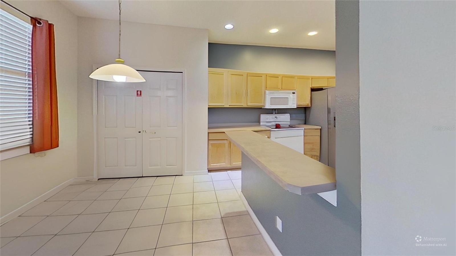 Image 13 of 73 For 136 Henley Circle