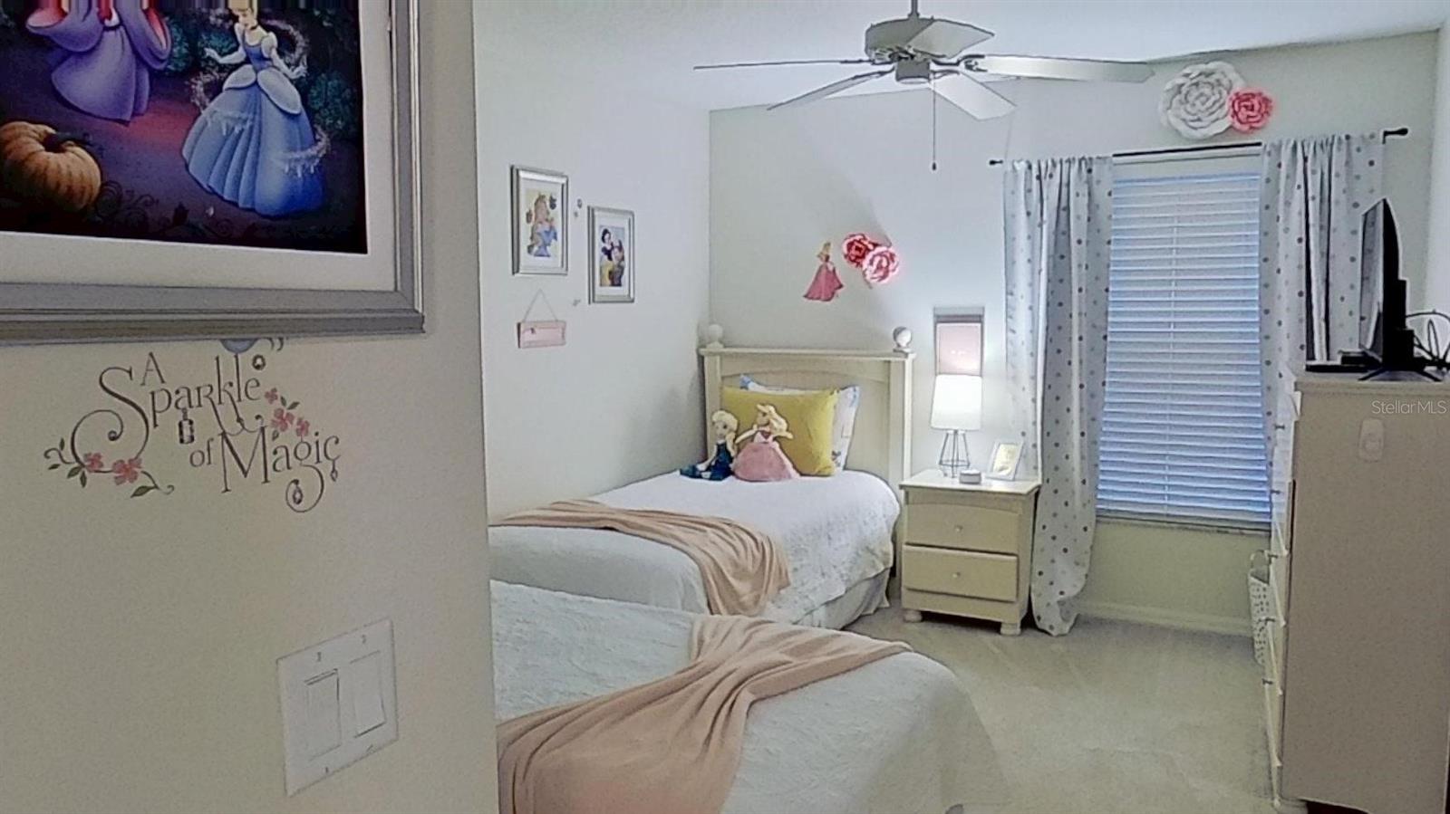 Image 38 of 73 For 136 Henley Circle