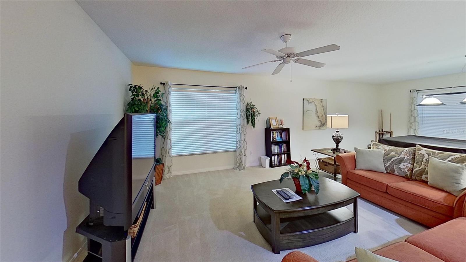 Image 49 of 73 For 136 Henley Circle