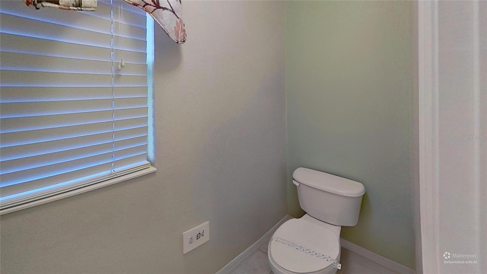 Image 62 of 73 For 136 Henley Circle