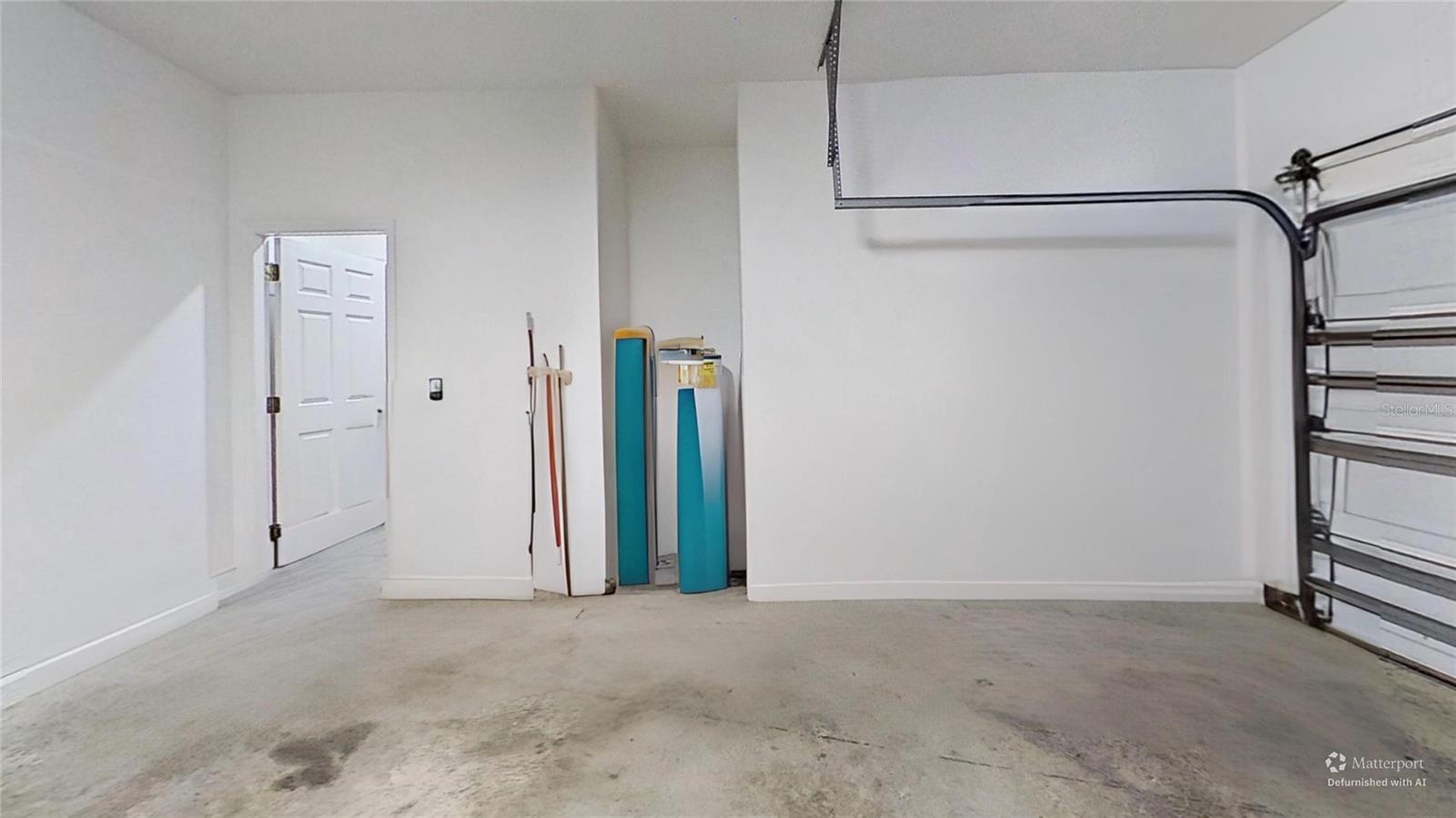 Image 65 of 73 For 136 Henley Circle