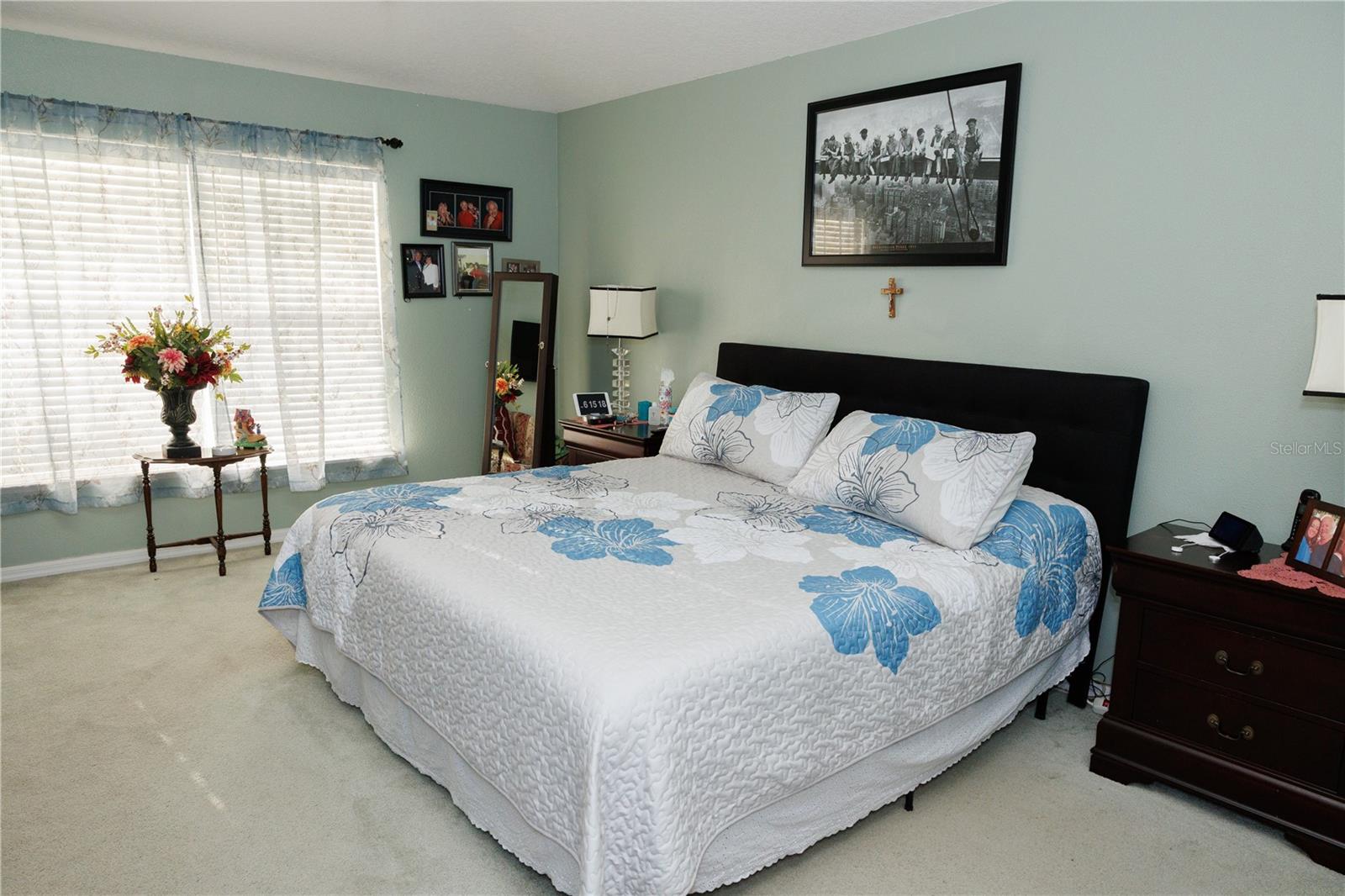 Image 27 of 45 For 1108 Chateau Circle
