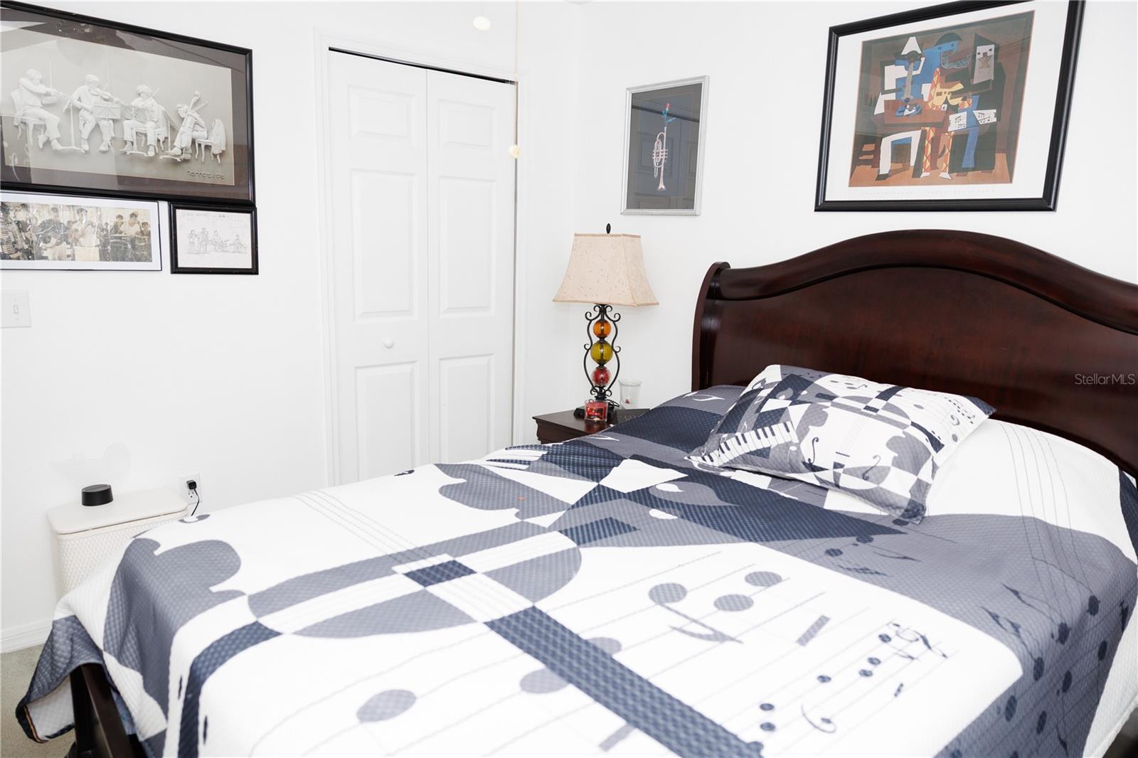 Image 31 of 45 For 1108 Chateau Circle